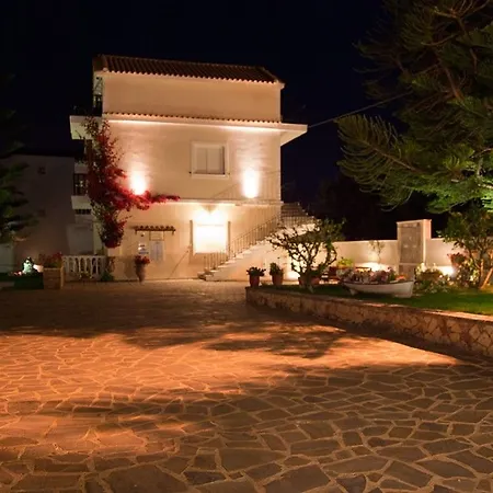 Panorama & Amoudi